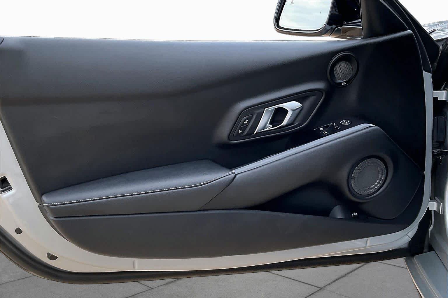 Used 2020 Tungsten Toyota 3.0 Premium image 19