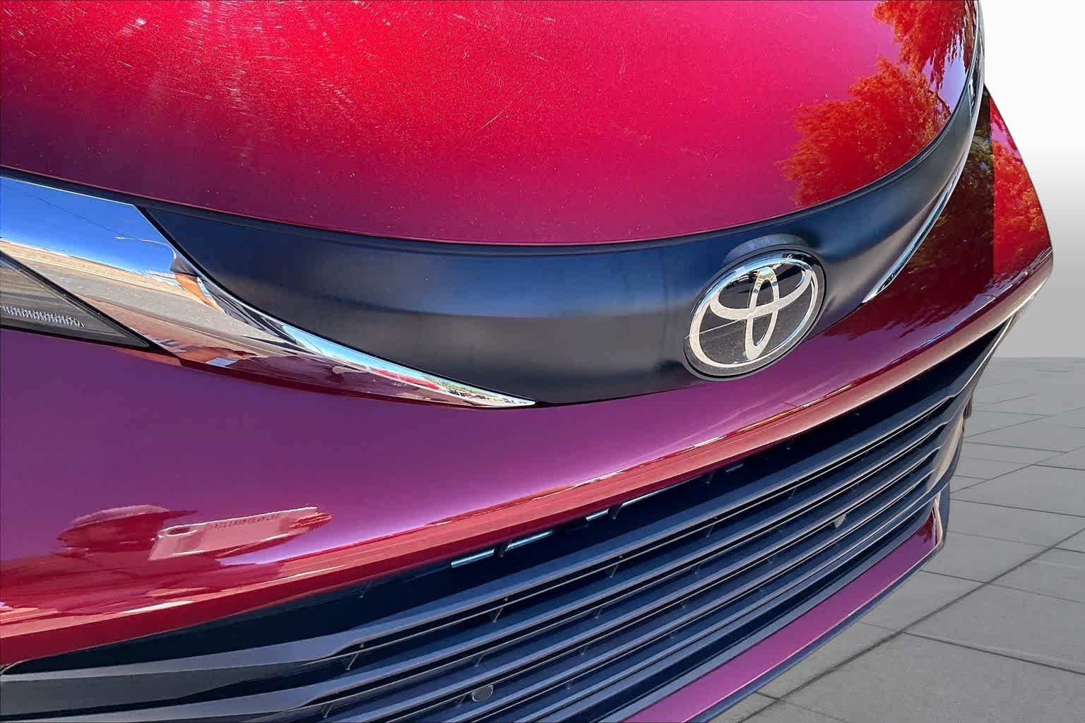 Certified Used 2026 Ruby Flare Pearl Toyota XLE image 27