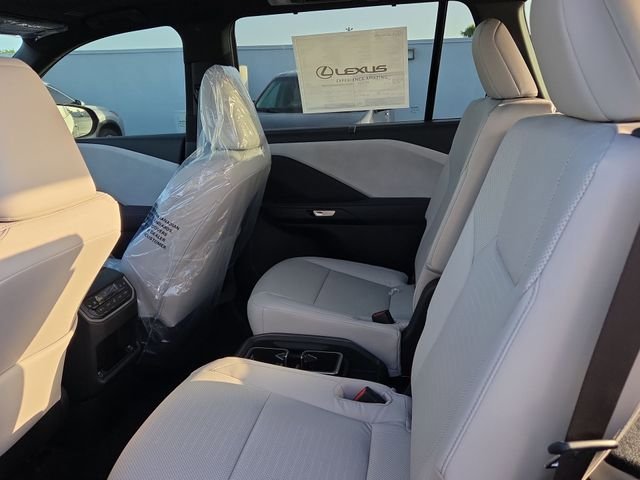 New 2026 Caviar Lexus PREMIUM AWD image 30