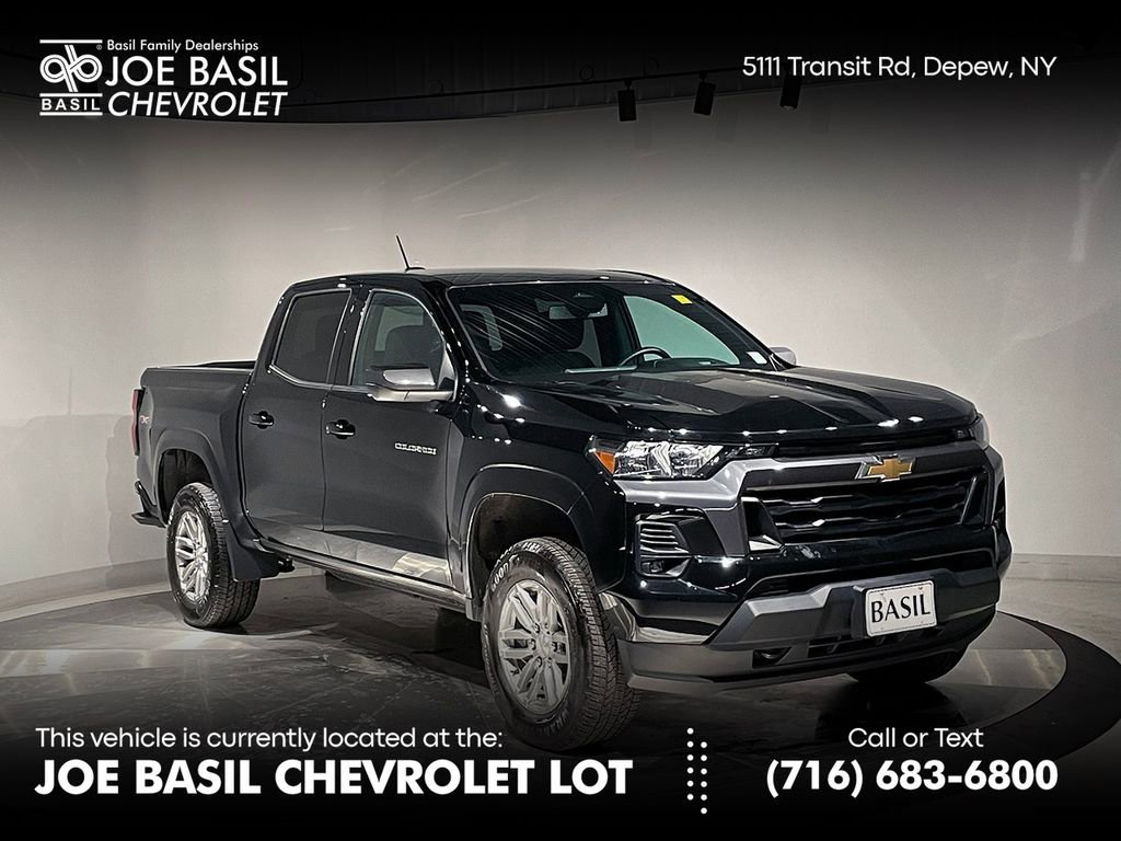 2024 Chevrolet Colorado 4WD LT Crew Cab Short Box's photo