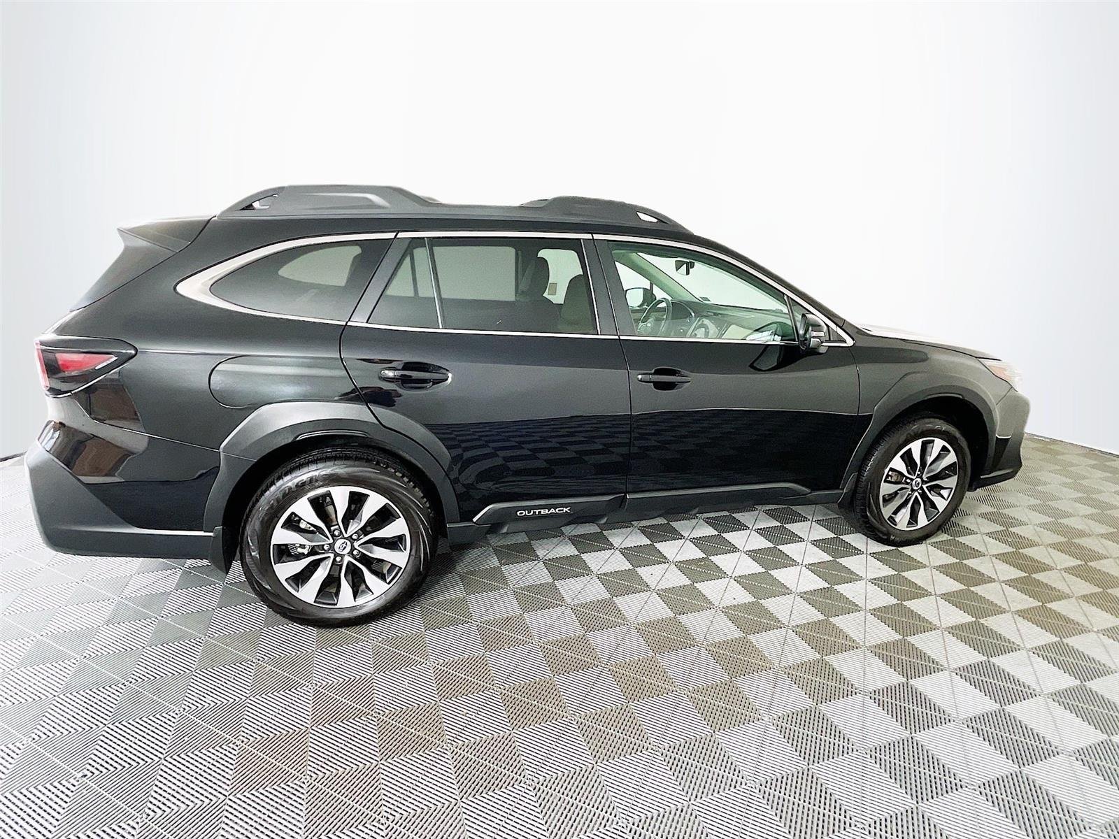 Used 2024 Crystal Black Silica Subaru Limited image 11