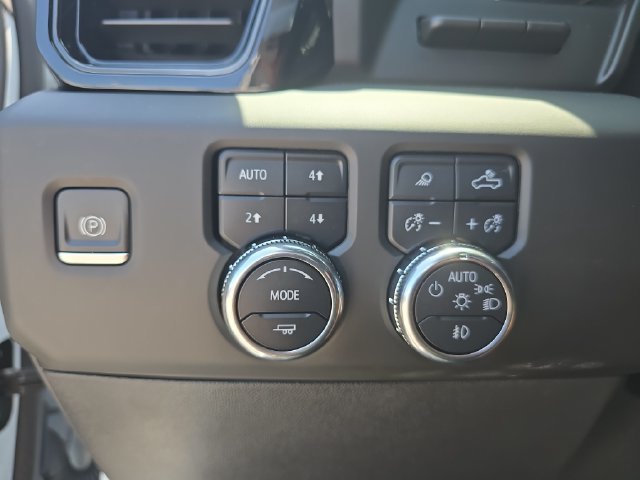 2024 GMC Sierra 1500 AT4 - Photo 23