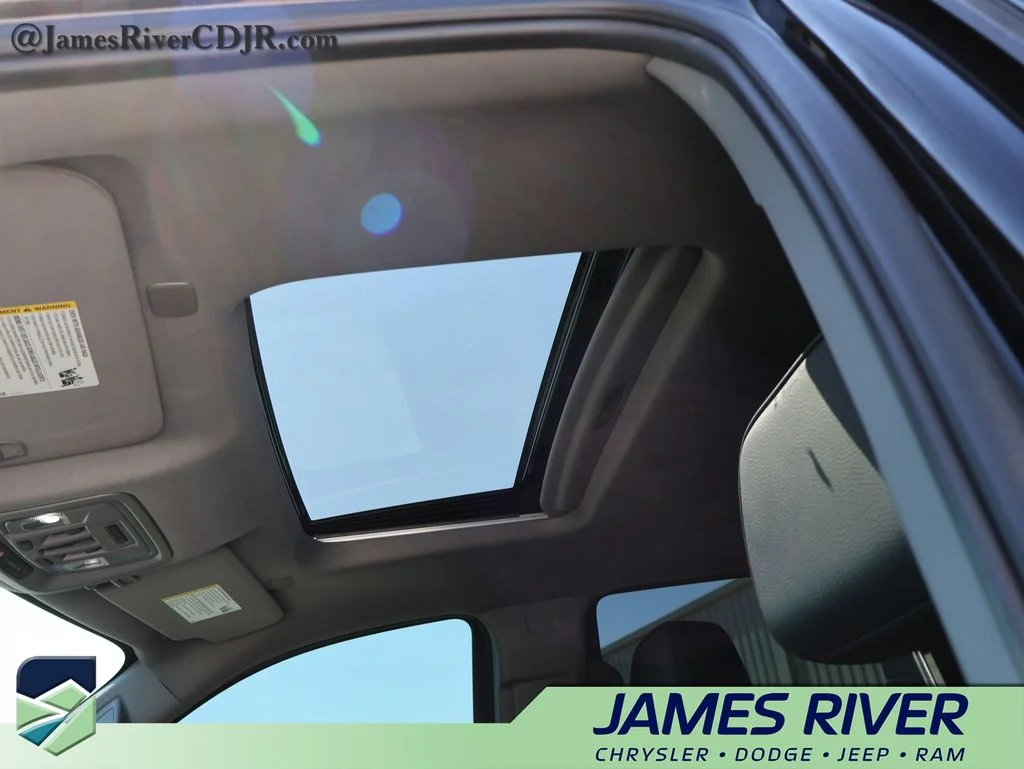 Used 2023 Black GMC Denali image 25