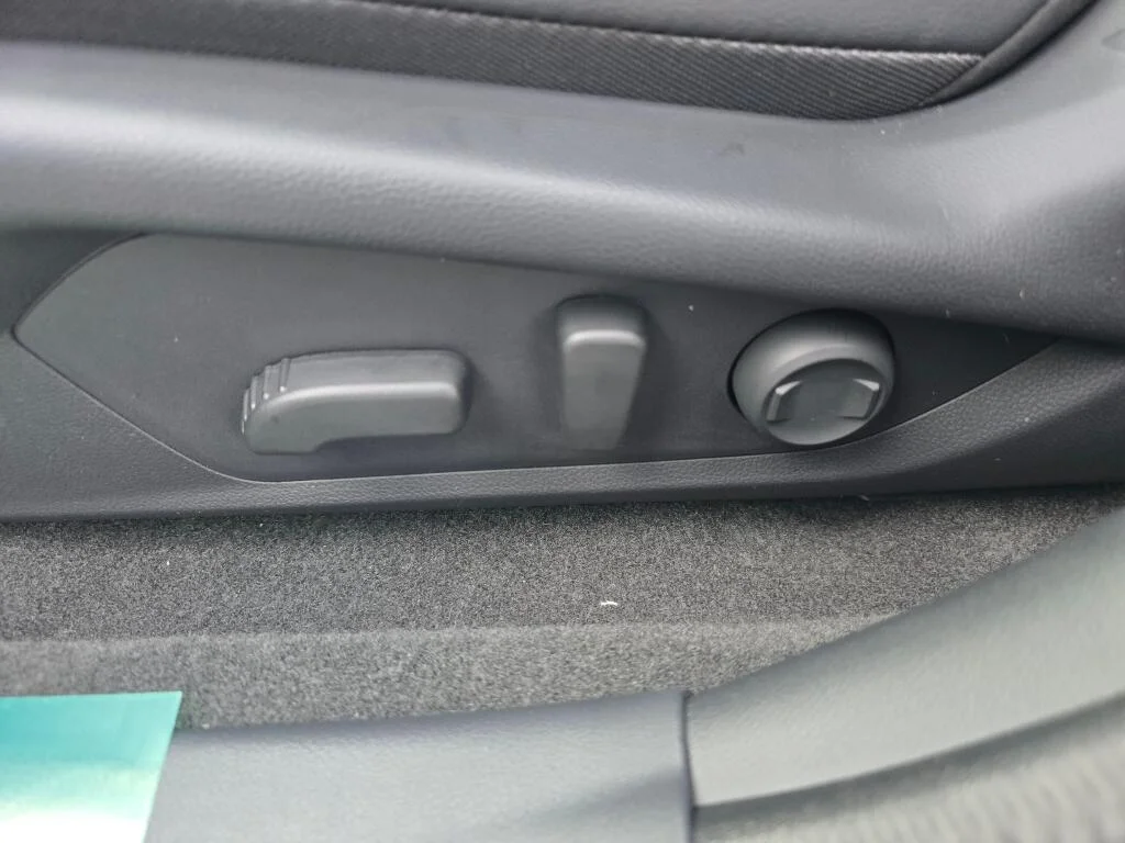 2026 Subaru Crosstrek Limited - Photo 19