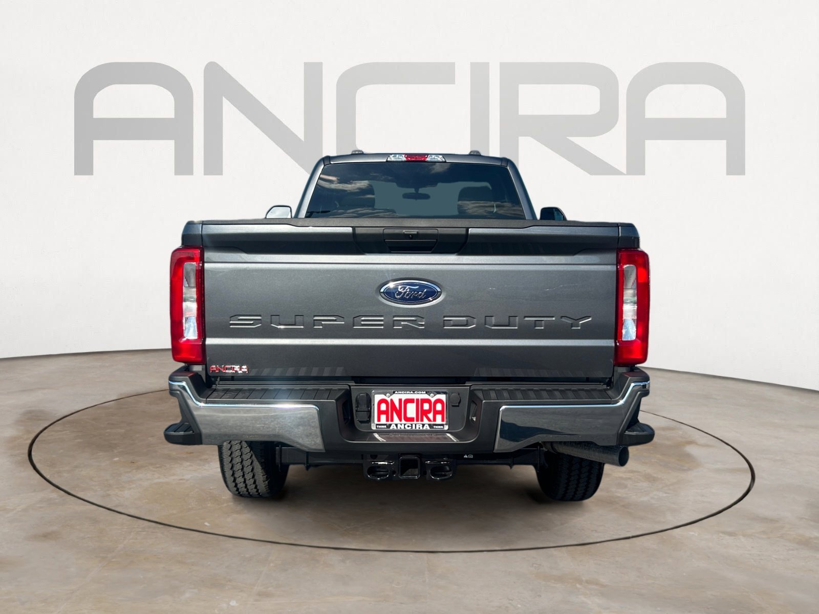 New 2026 Carbonized Gray Metallic Ford XLT image 8