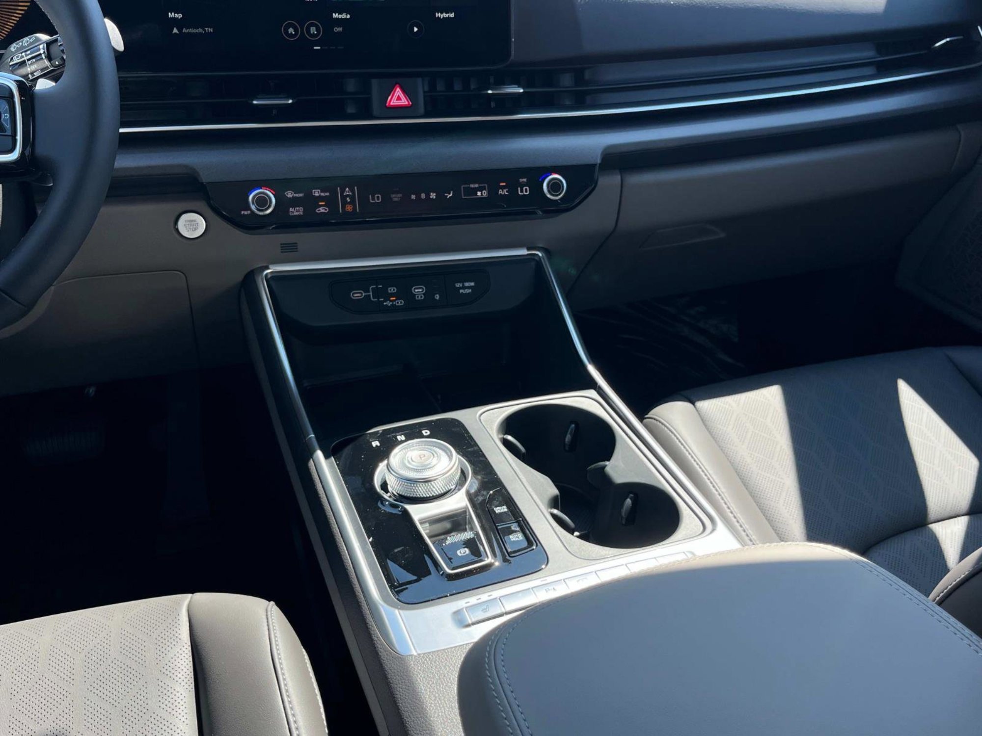 New 2026 Ivory Silver Kia EX image 18