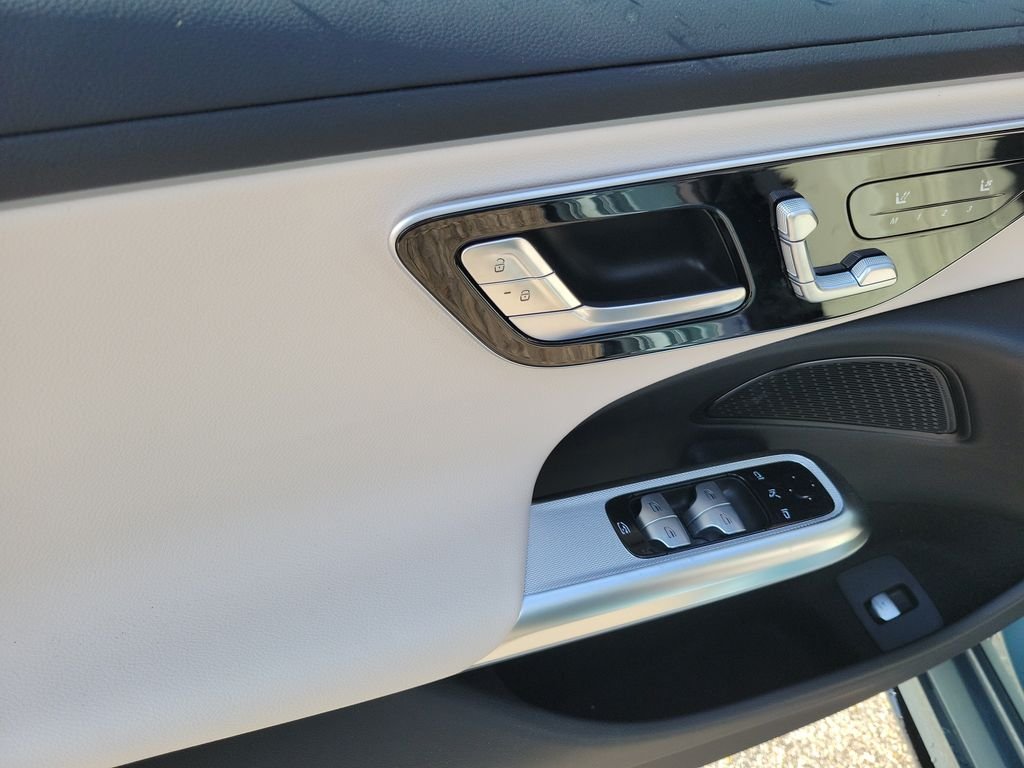 New 2026 Verde Silver Metallic Mercedes-Benz E 350 image 18