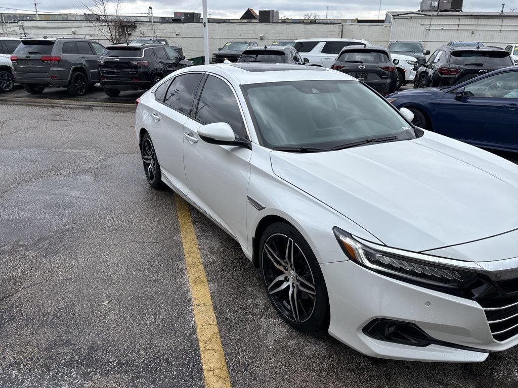 Used 2021  Honda Touring image 9