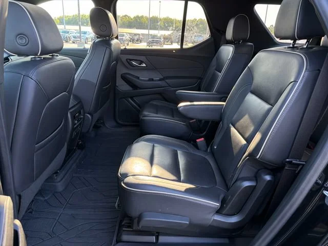 Used 2022 MOSAIC BLACK METALLIC Chevrolet Premier image 29