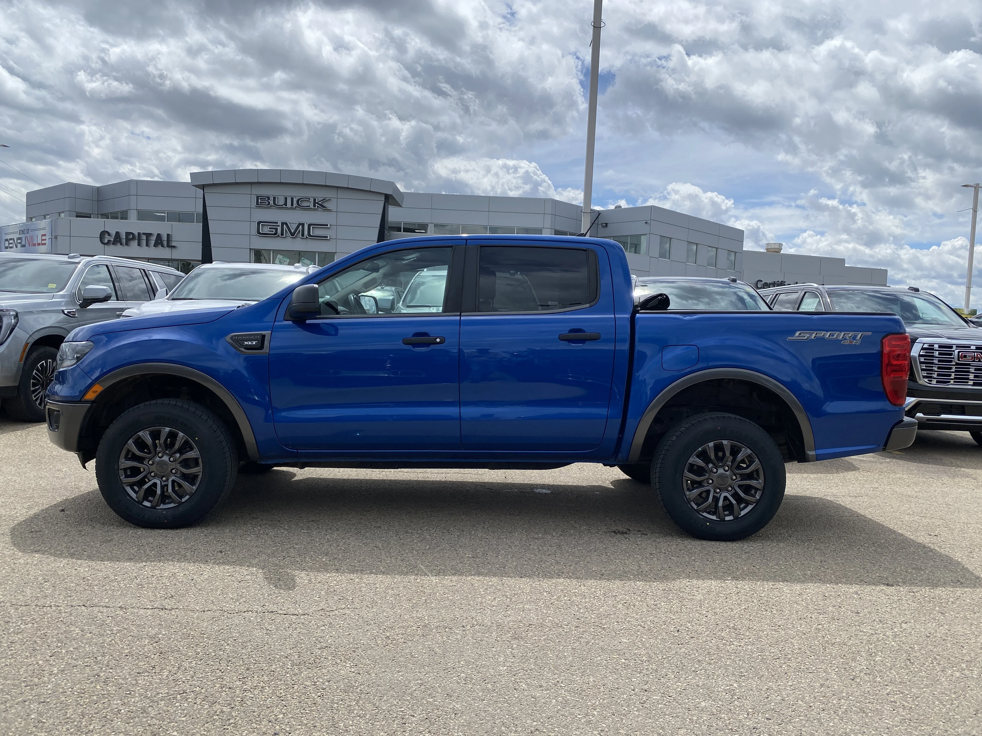 Certified Used 2020 Blue Ford XLT * LEATHER * HEATED SEATS * BACK UP CAMERA * image 2