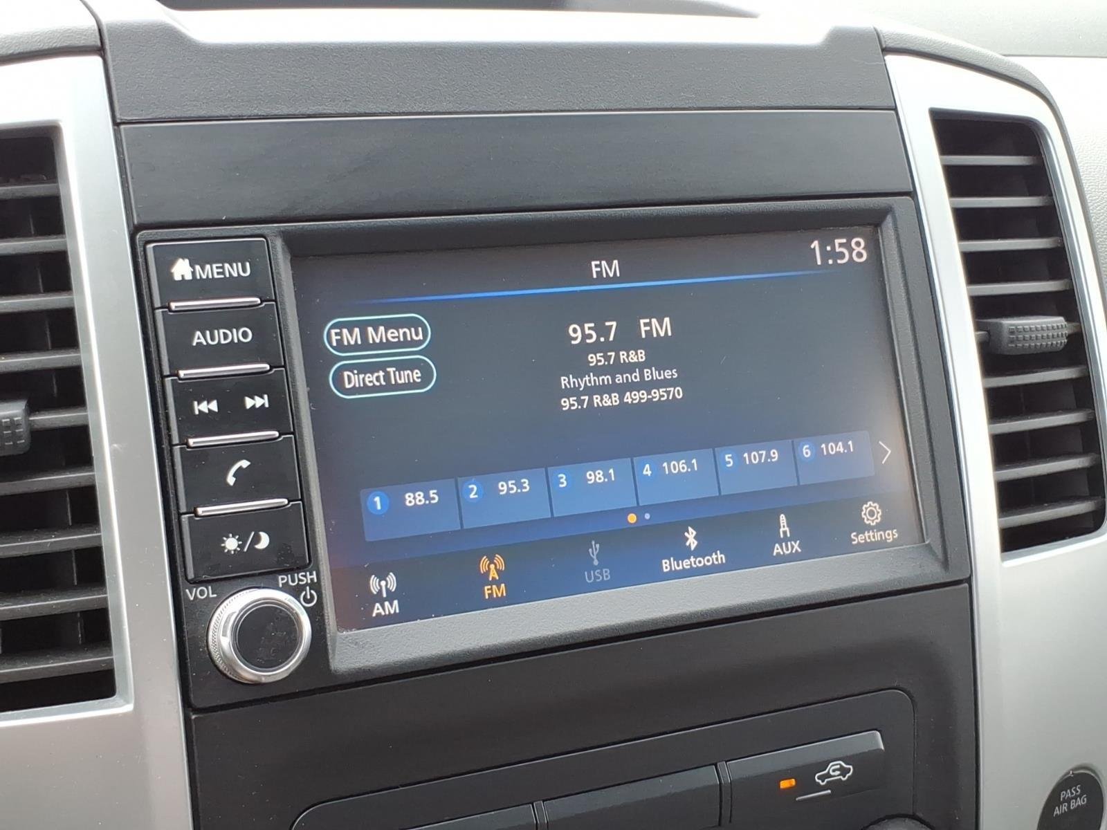 Used 2019 Glacier White Nissan SV image 15