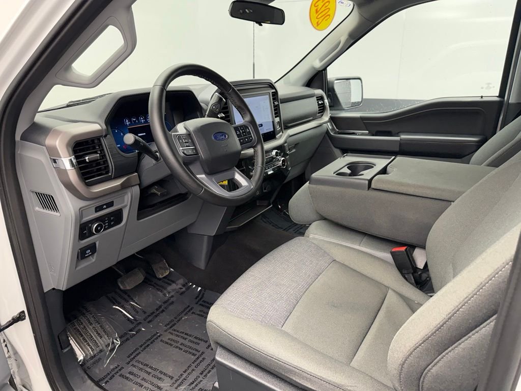 Used 2025 White Ford XLT image 59
