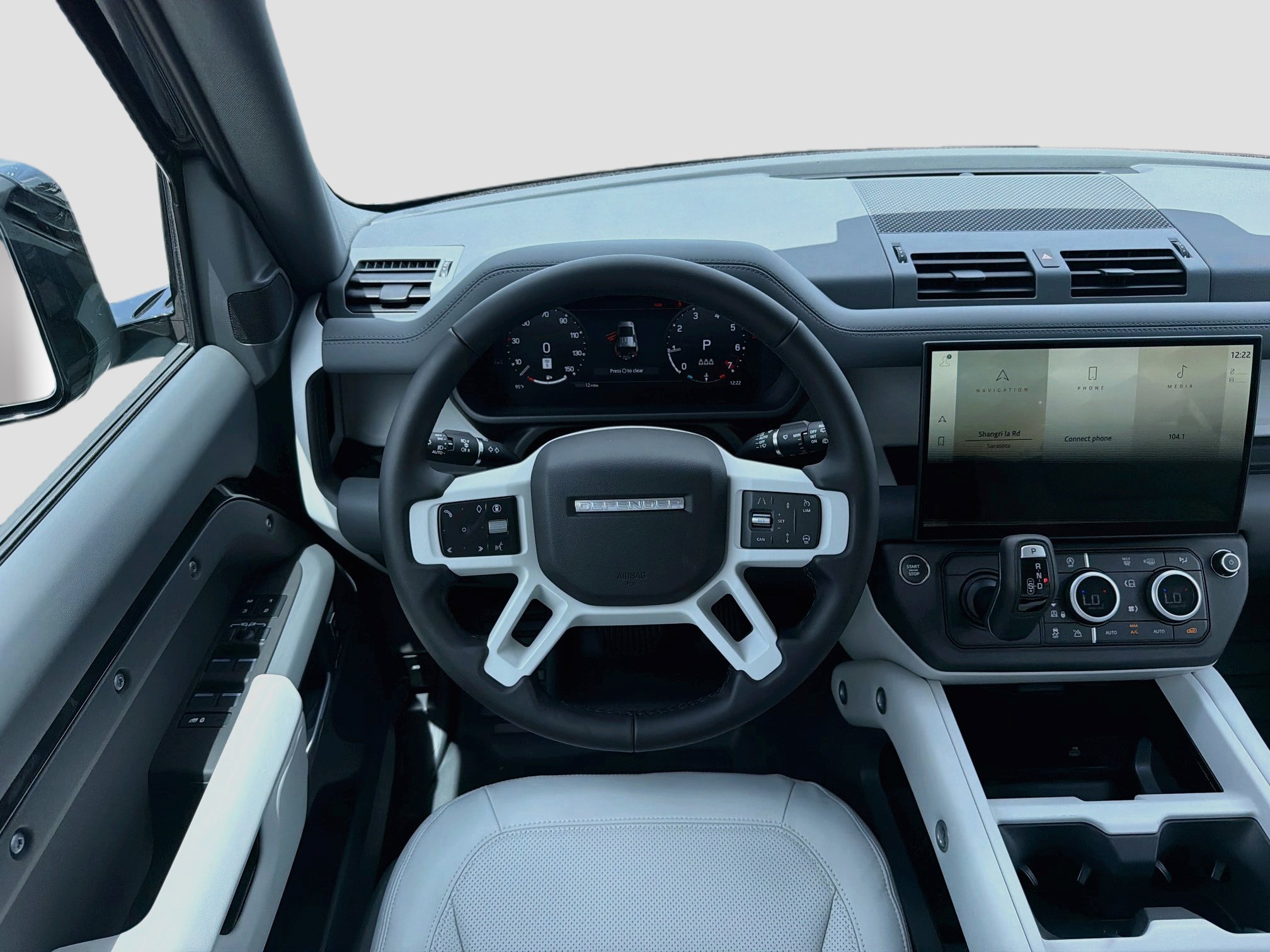 New 2026 Santorini Black Land Rover S image 17