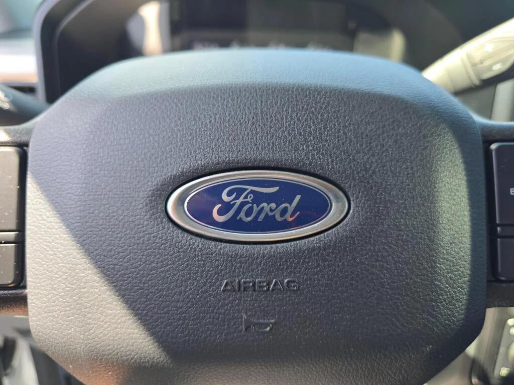 2025 Ford F-350 Super Duty XLT - Photo 30