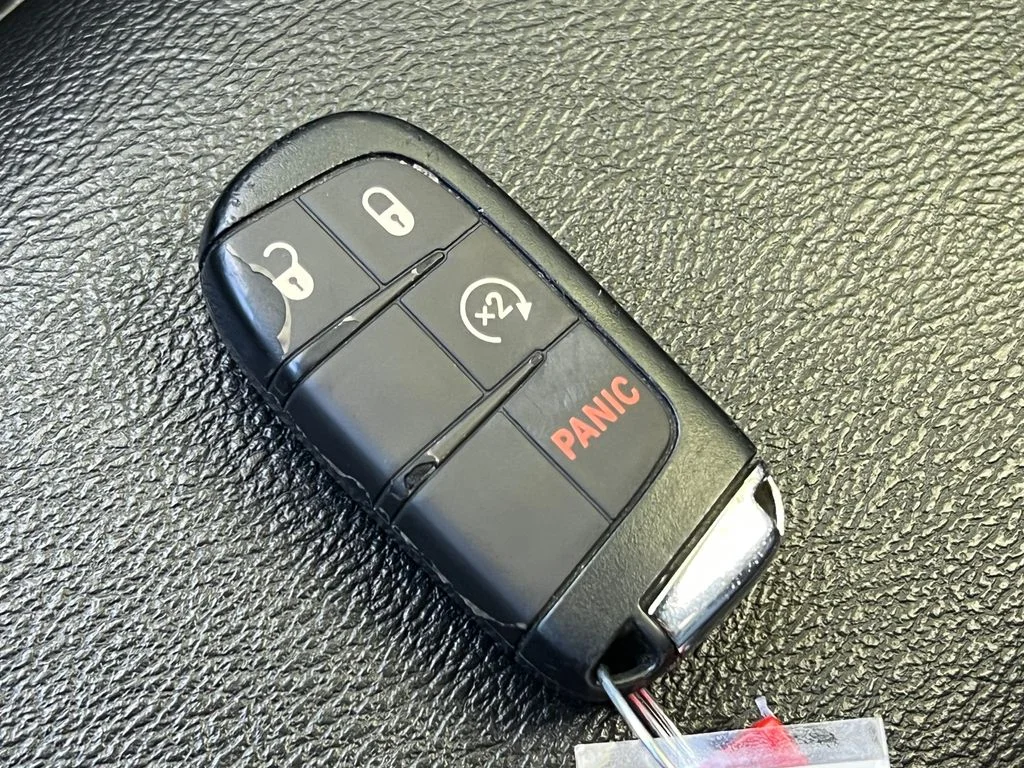 Used 2024 Black Jeep Limited image 29