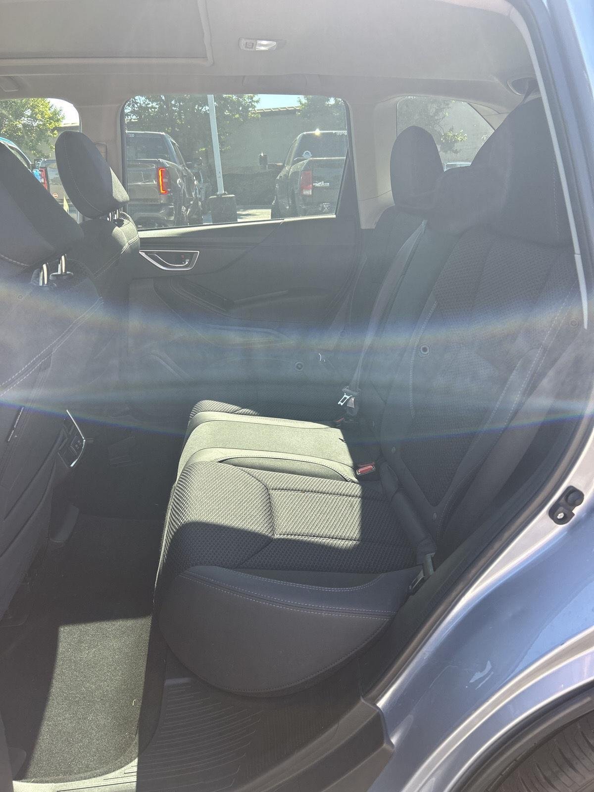 Used 2023 Ice Silver Metallic Subaru Premium image 7
