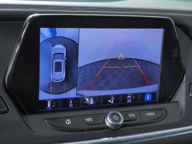 Used 2022 White Chevrolet LT image 31