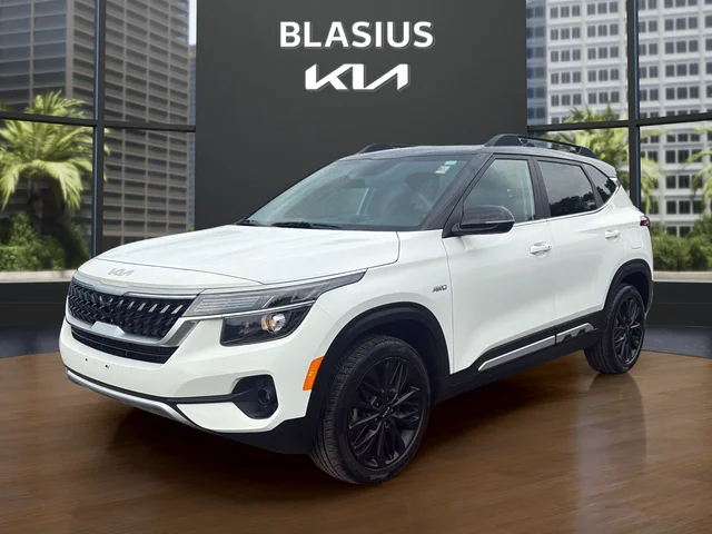 2023 Kia Seltos Nightfall