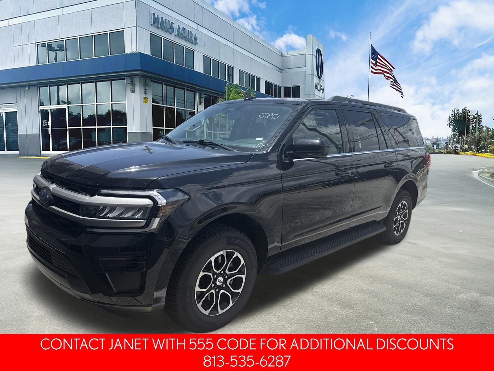 Used 2024 Black Ford XLT image 3