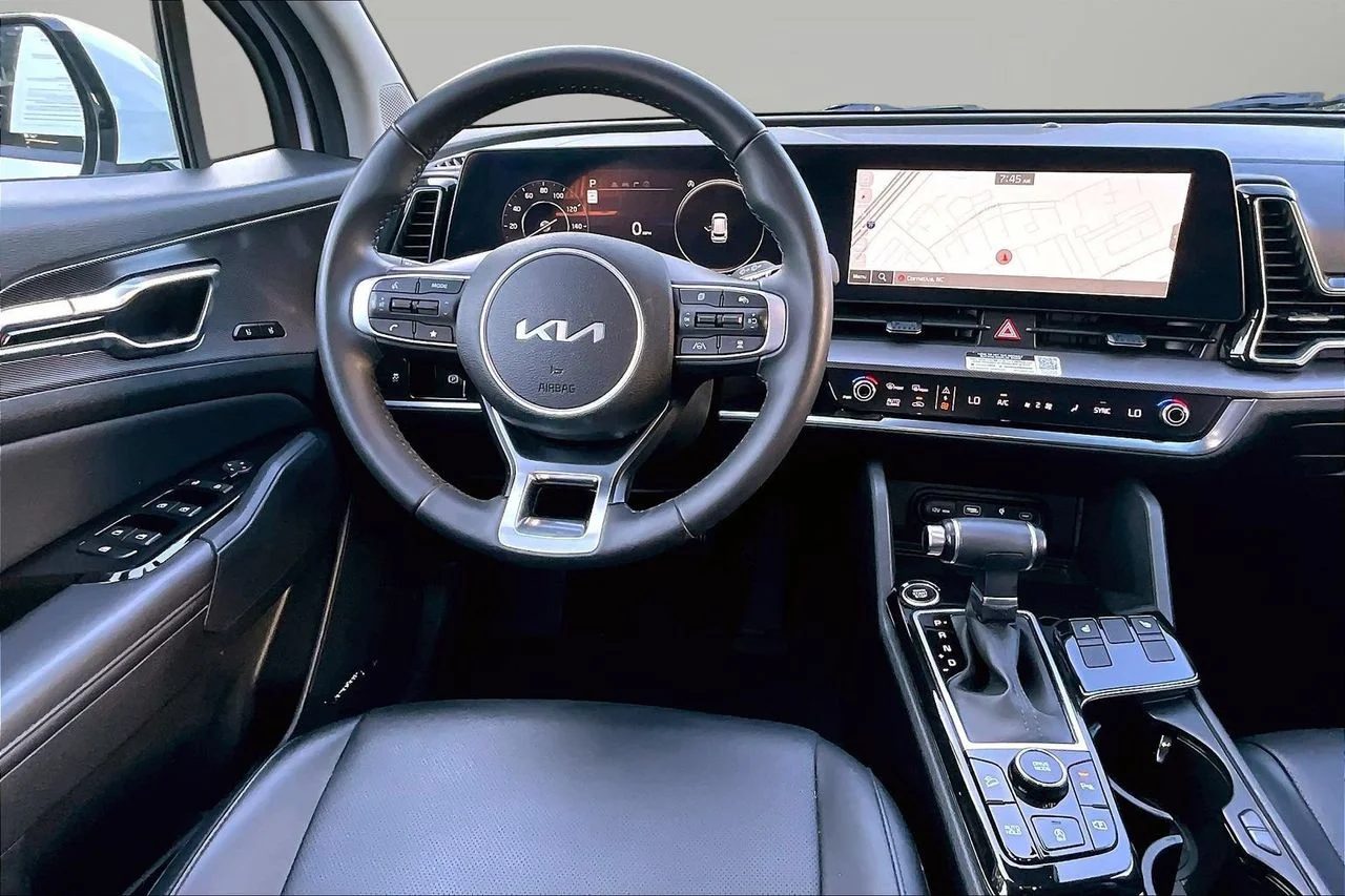 Certified Used 2023 White Kia SX image 10