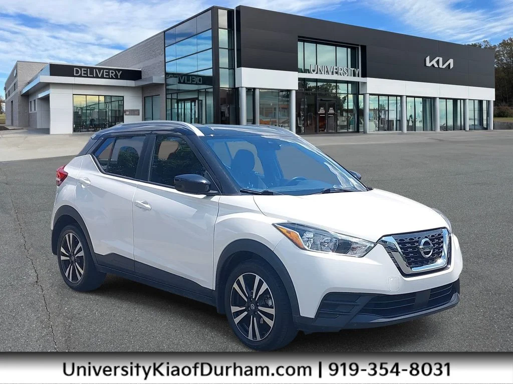 Used 2020 White Nissan SV image 1