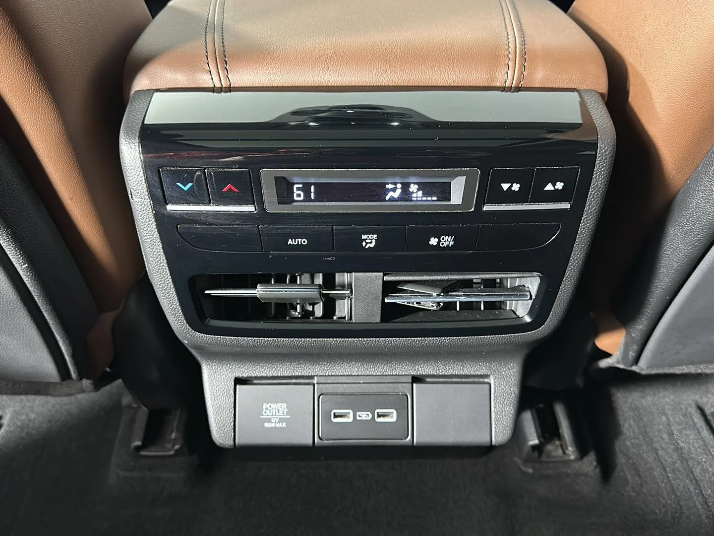 Used 2022 Majestic Black Pearl Acura SH-AWD w/Tech image 23