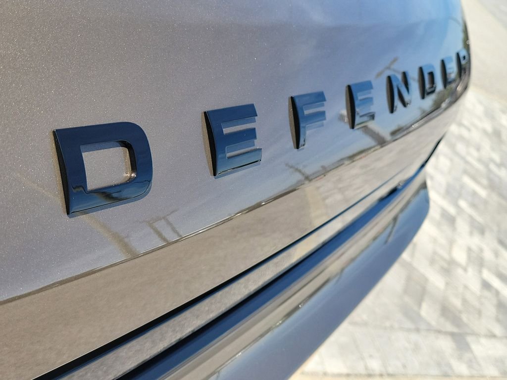 New 2026 Gondwana Stone Land Rover X-Dynamic SE image 9