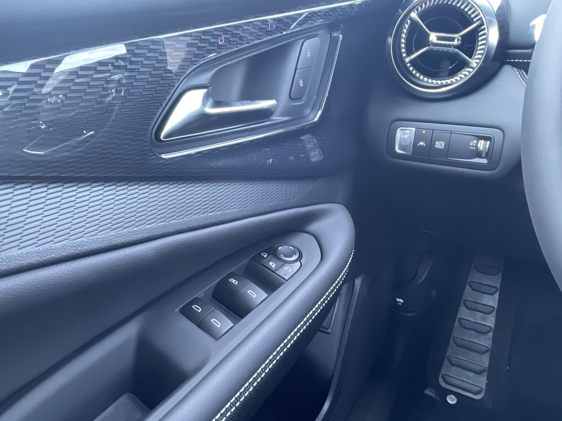 2025 Chevrolet Blazer EV LT - Photo 51