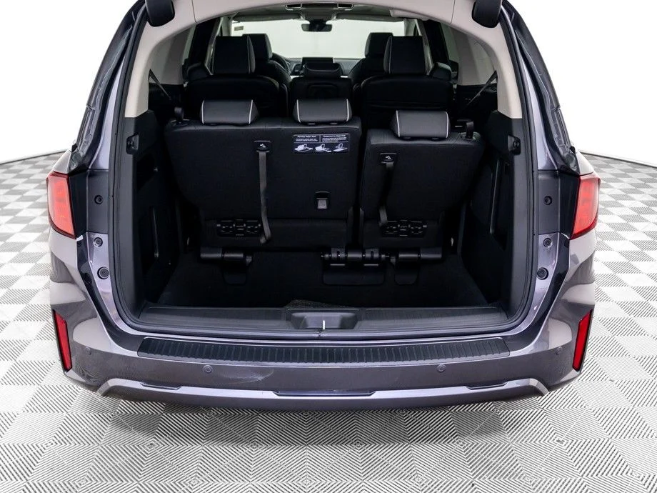 New 2026 Gray Honda Touring image 33