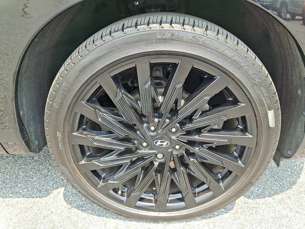 Used 2024  Hyundai Calligraphy image 9