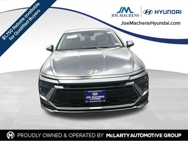 New 2026 Gray Hyundai SEL image 3