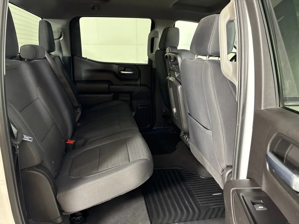 Certified Used 2020 SUMMIT WHITE Chevrolet LT image 23