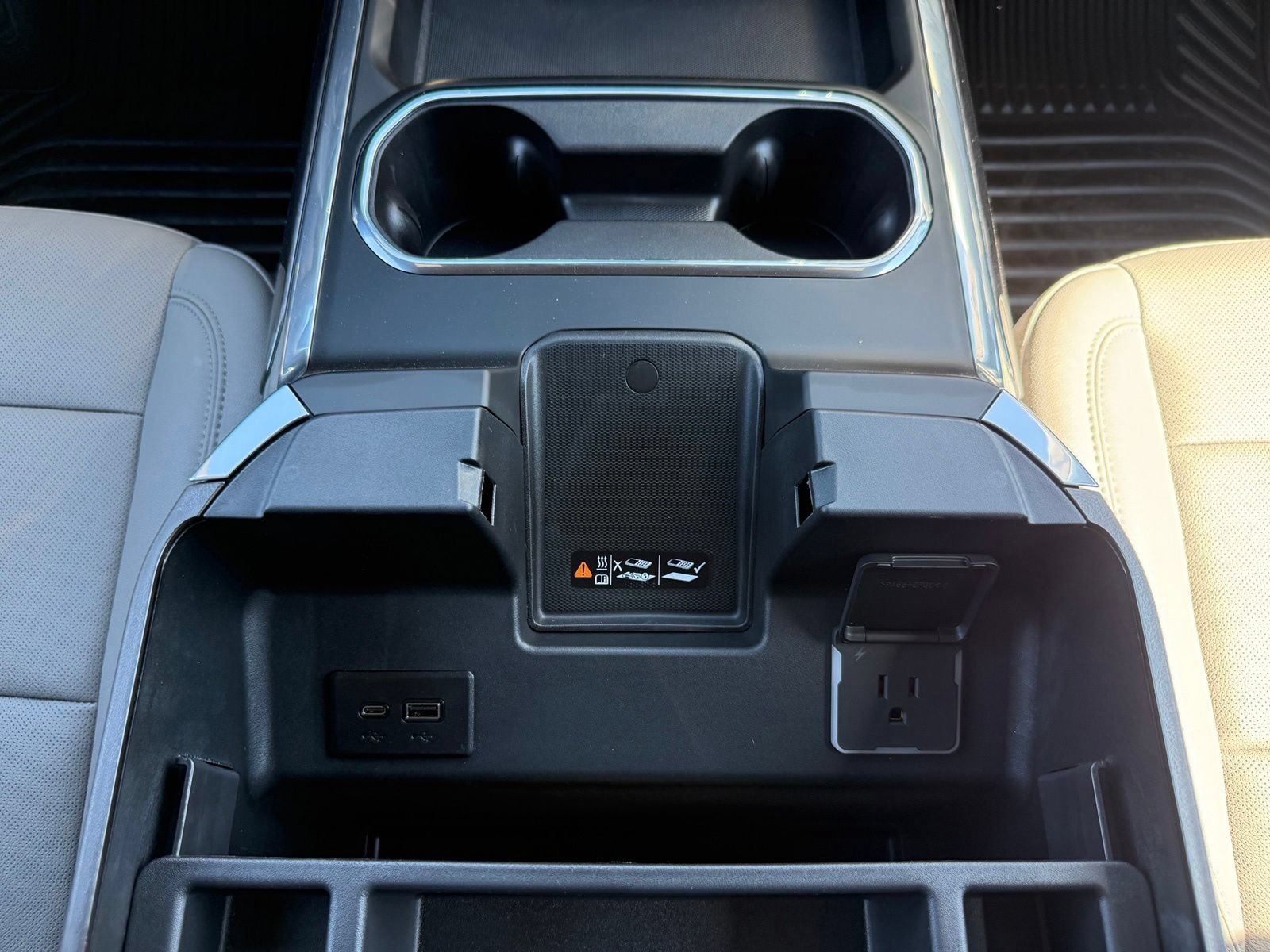 2026 Chevrolet Silverado 3500 HD LTZ - Photo 35