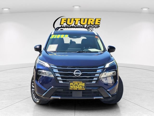 Used 2025 Blue Nissan Platinum image 2