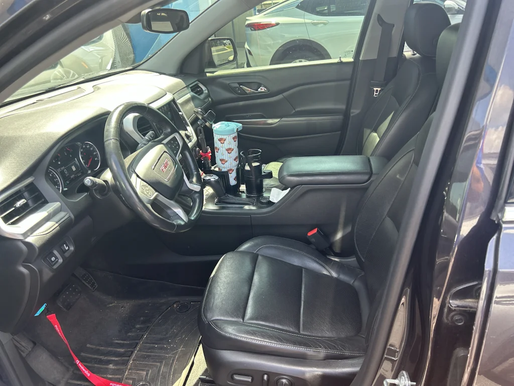 Used 2017 IRIDIUM METALLIC GMC SLT image 3