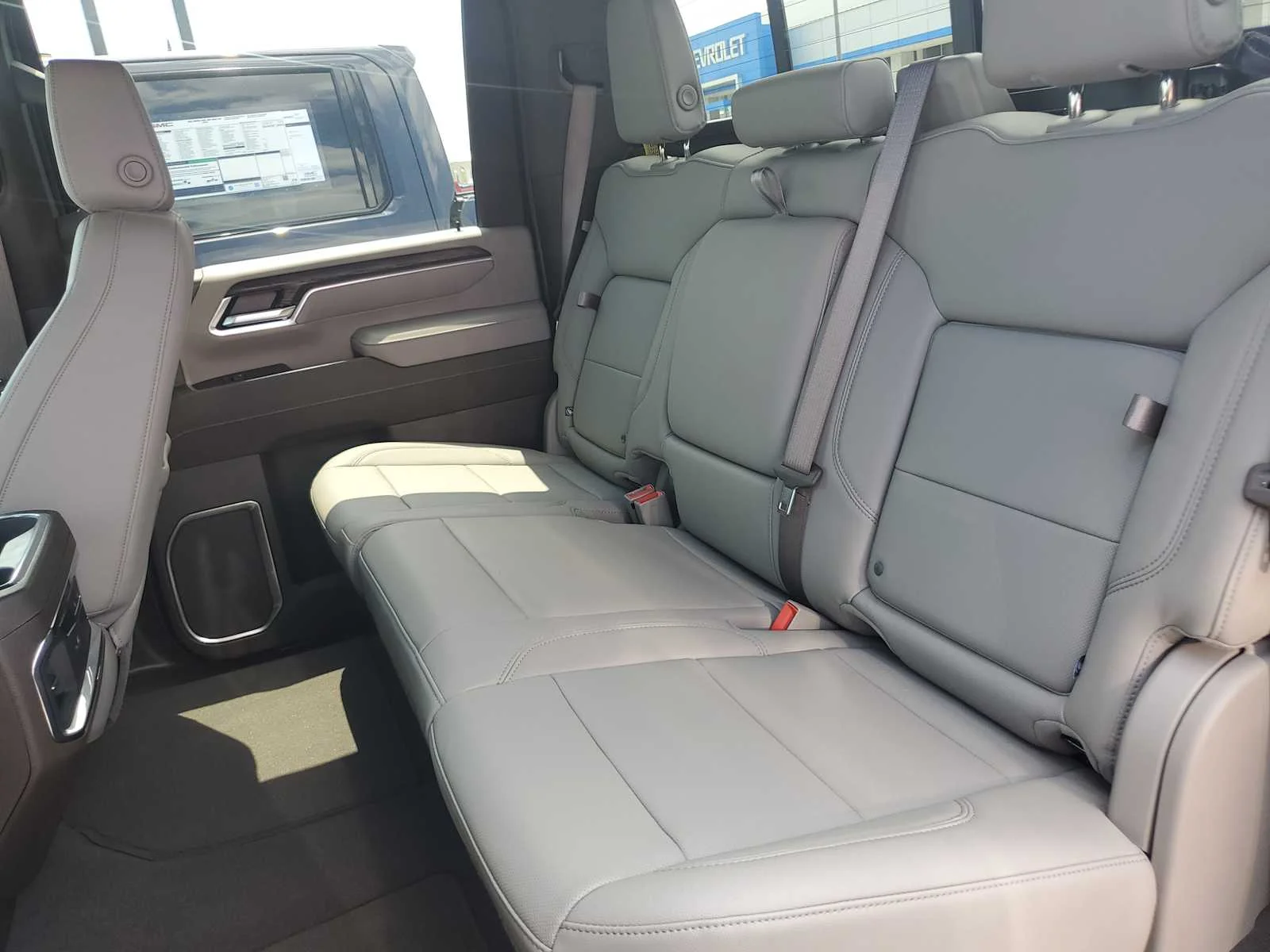 New 2026 Onyx Black GMC SLT image 24