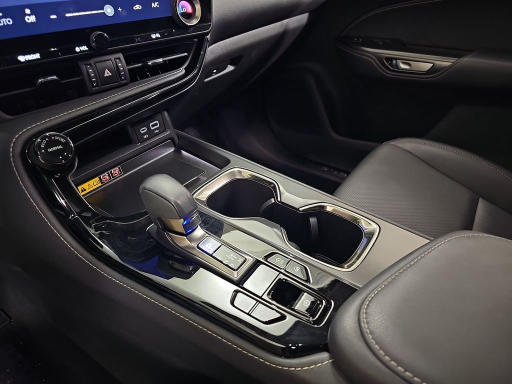 Certified Used 2025 Gray Lexus 350 Premium image 25