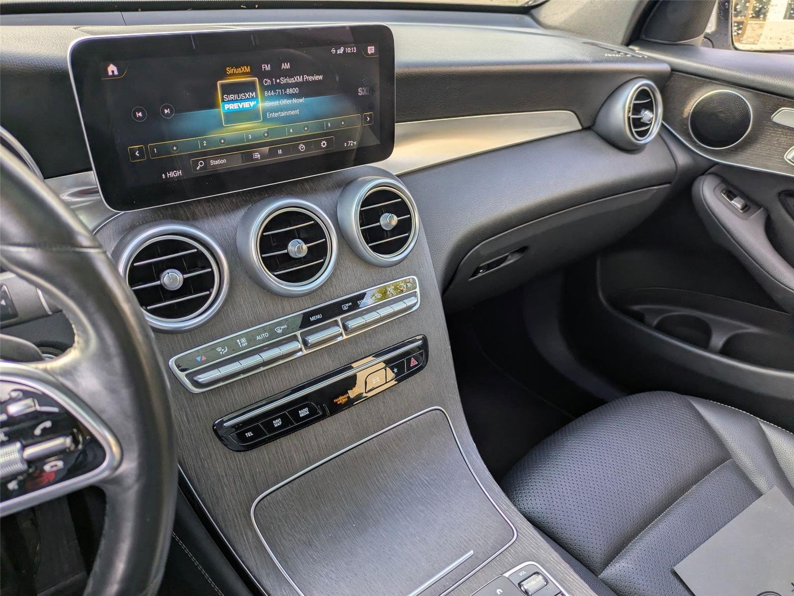 Used 2020 Polar White Mercedes-Benz GLC 300 image 20