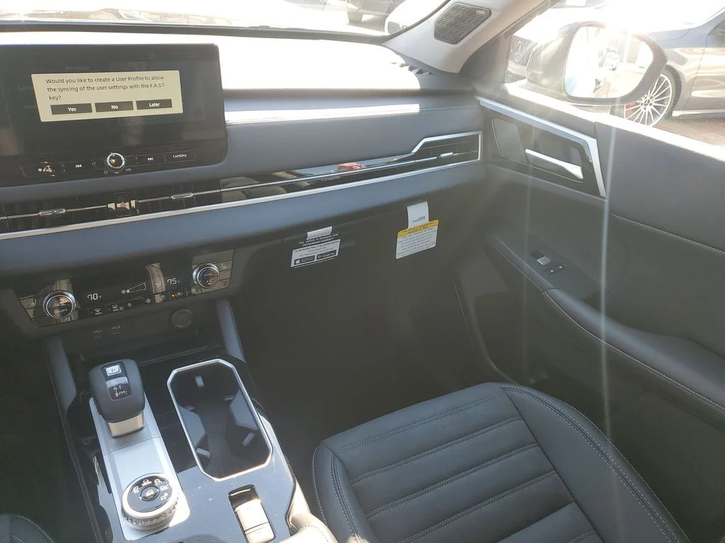 2026 Mitsubishi Outlander SE - Photo 14