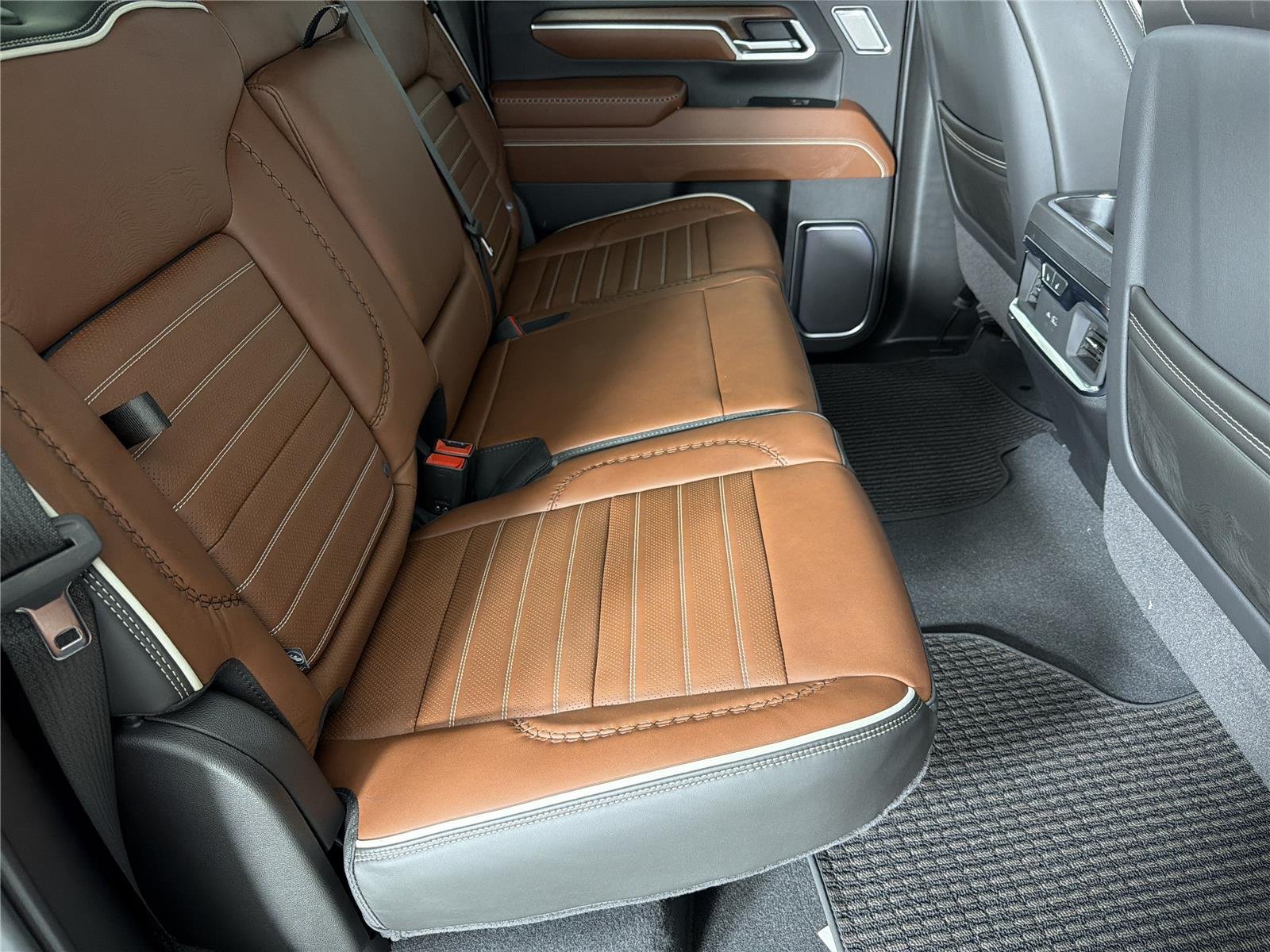 New 2026 Onyx Black GMC Denali Ultimate image 14