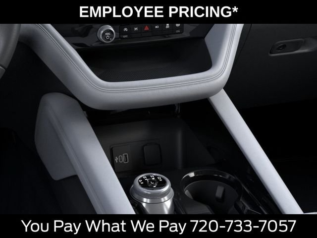 New 2026 Star White Metallic Tri-Coat Ford Platinum™ image 15