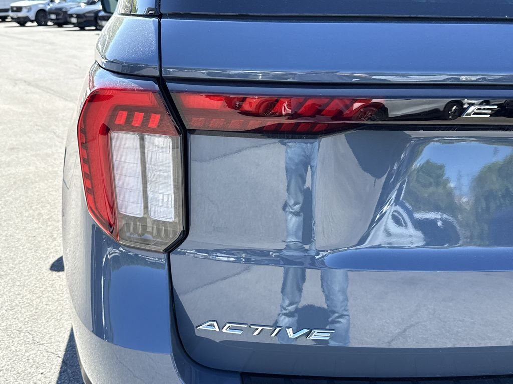 New 2026 Vapor Blue Metallic Ford Active image 31