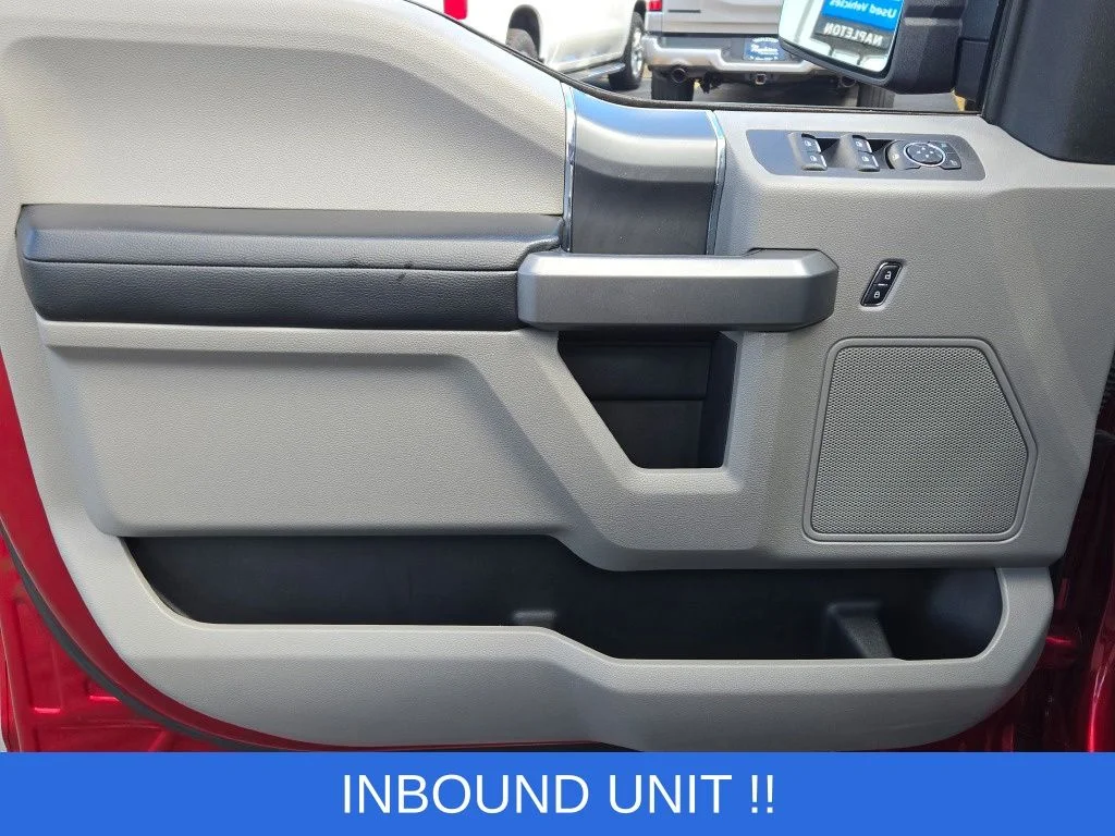 Used 2016 Red Ford XLT image 21