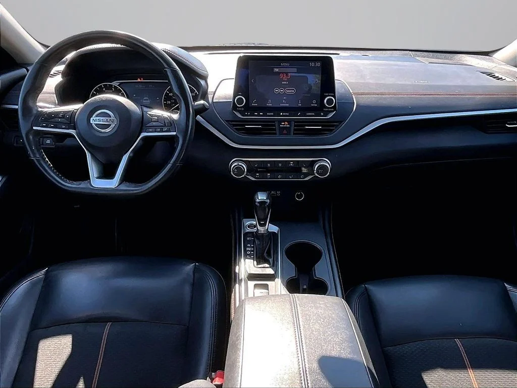 Used 2022 Black Nissan 2.5 SR image 17