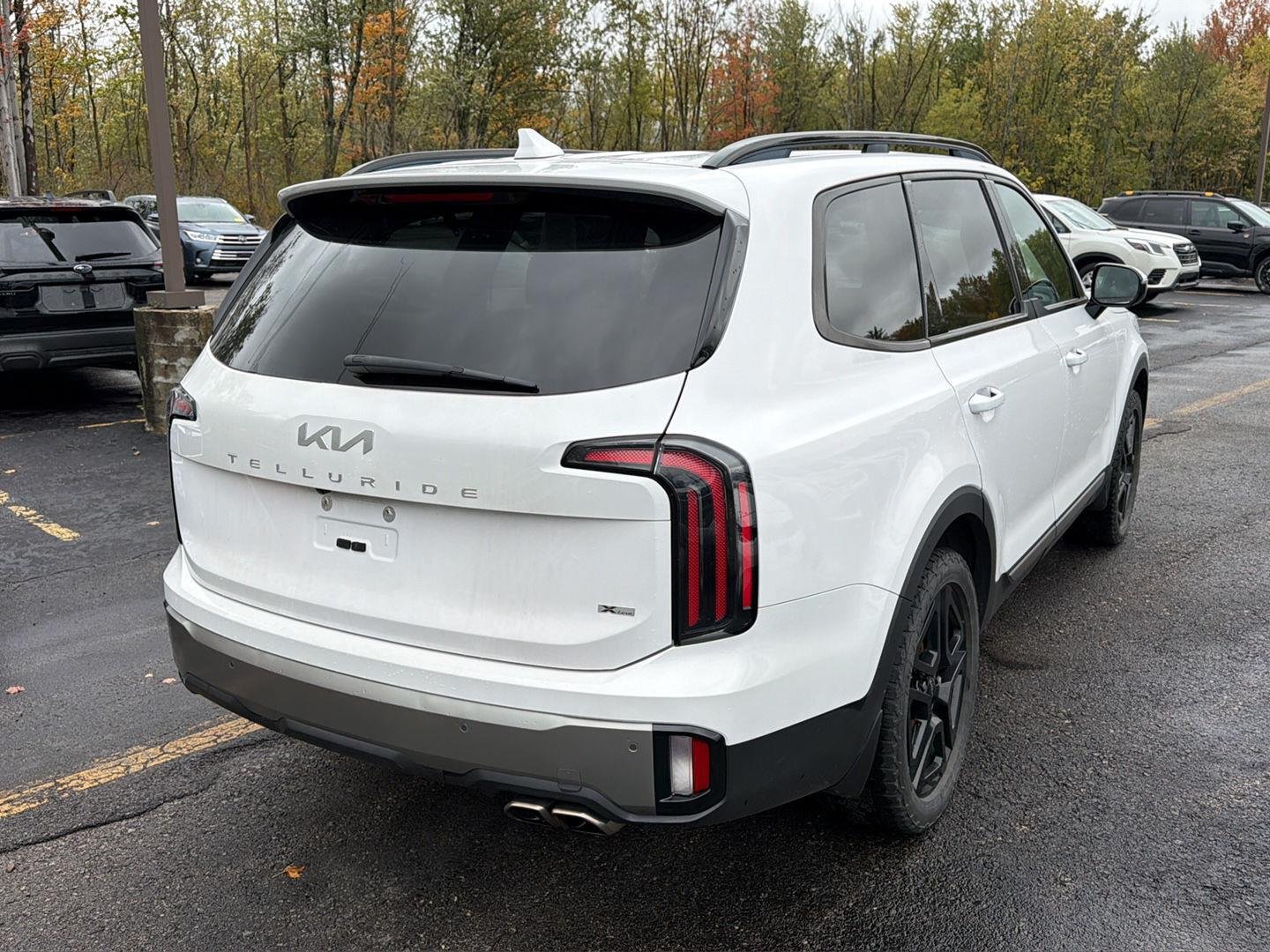 Used 2023 Glacial White Pearl Kia SX image 12