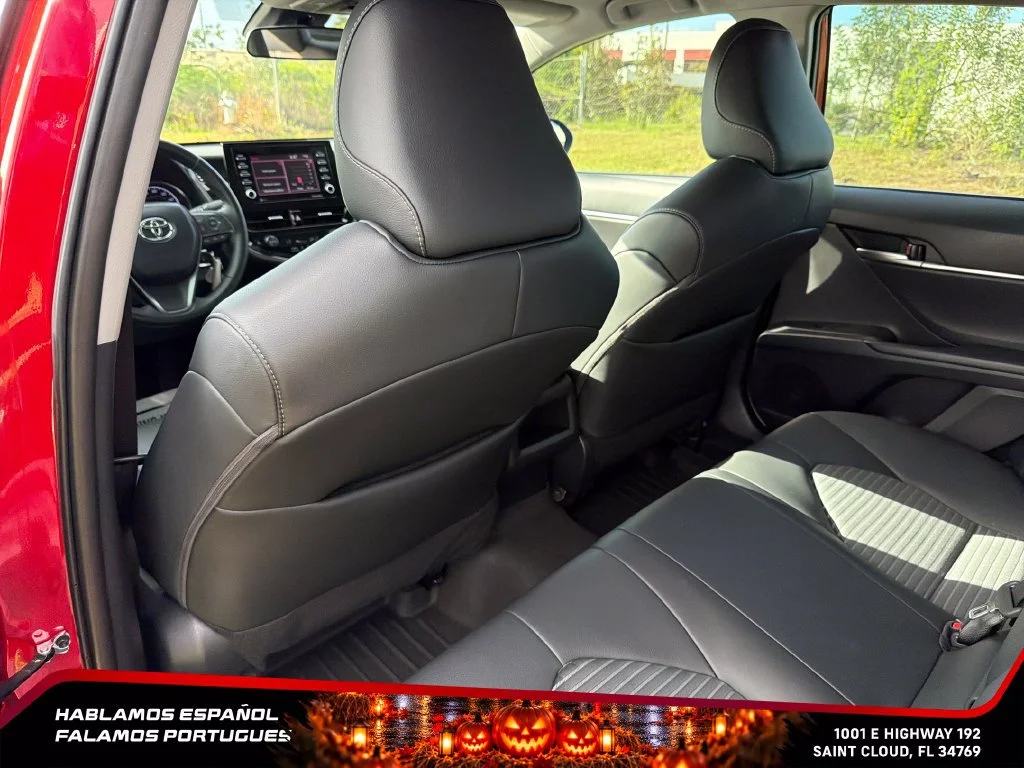 Used 2024  Toyota SE image 25