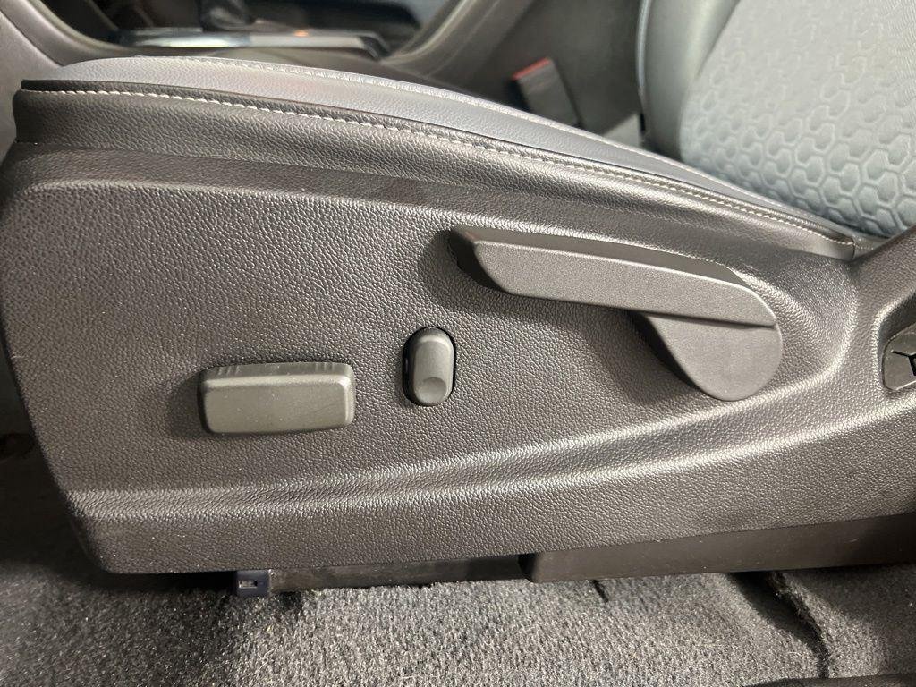 Used 2021 Cherry Red Chevrolet Z71 image 23