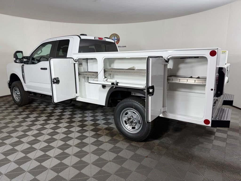 New 2026 White Ford XL image 19