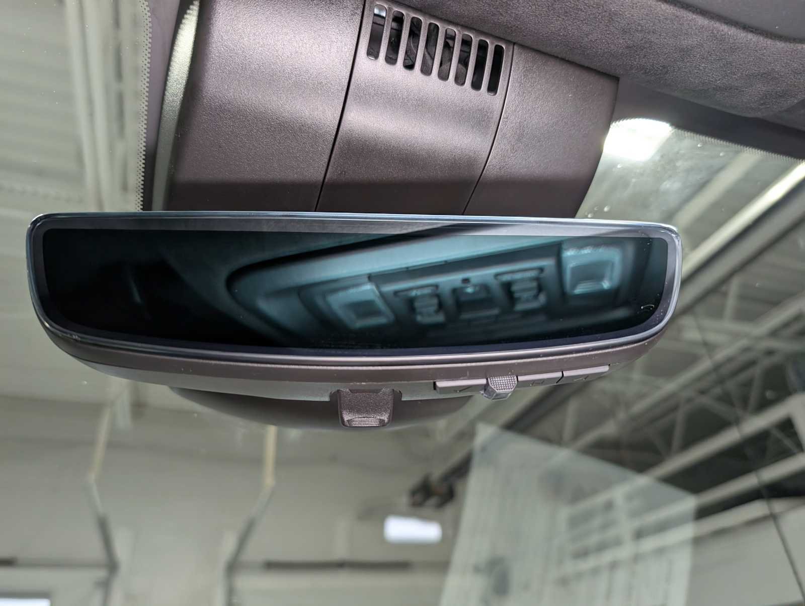 Used 2022 Summit White GMC AT4X image 28