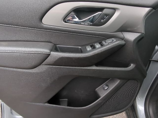 2023 Chevrolet Traverse 1LT - Photo 11